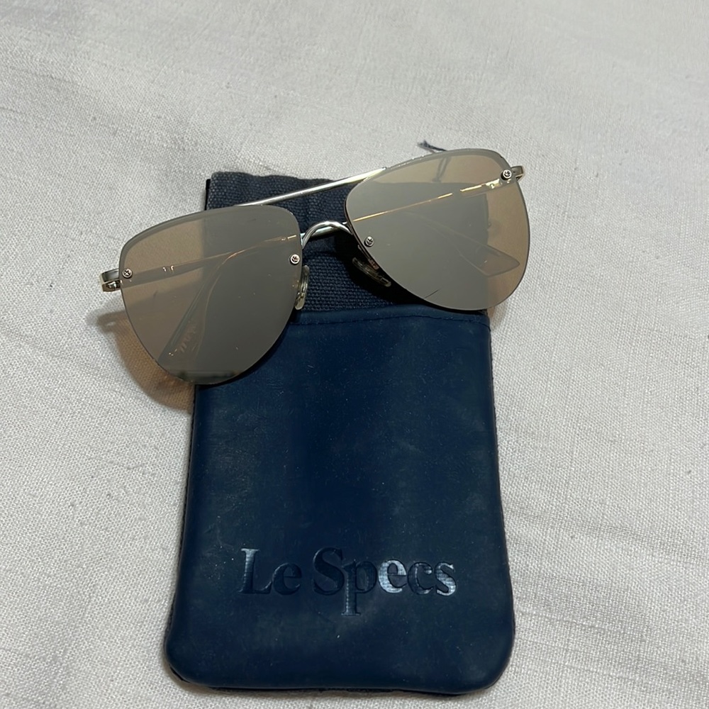 Sunglass